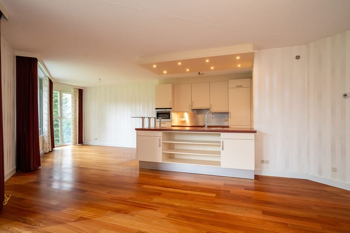 Foto 2 van Marthalaan 3-12