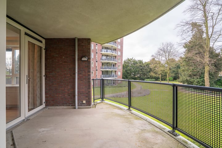 Foto 10 van Marthalaan 3-12