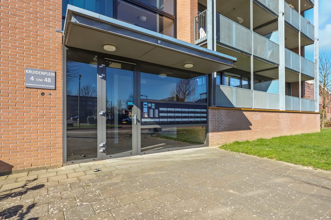 Foto 8 van Kruidenplein 32