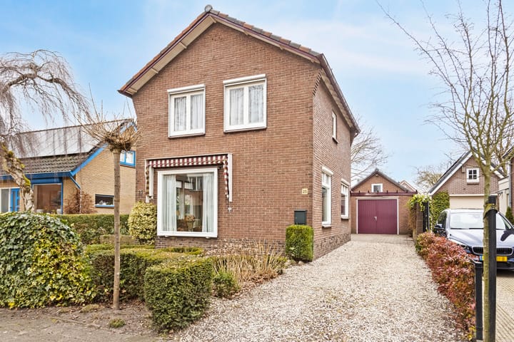 Foto 1 van Beeklustweg 25