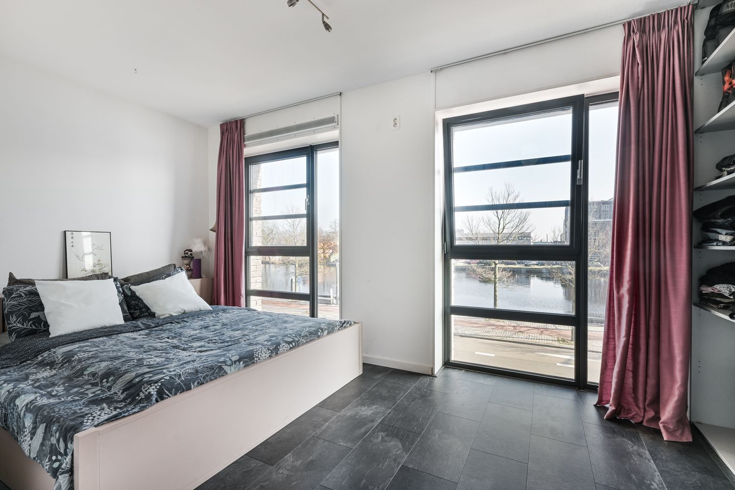 Photo 10 of Werfstraat 18