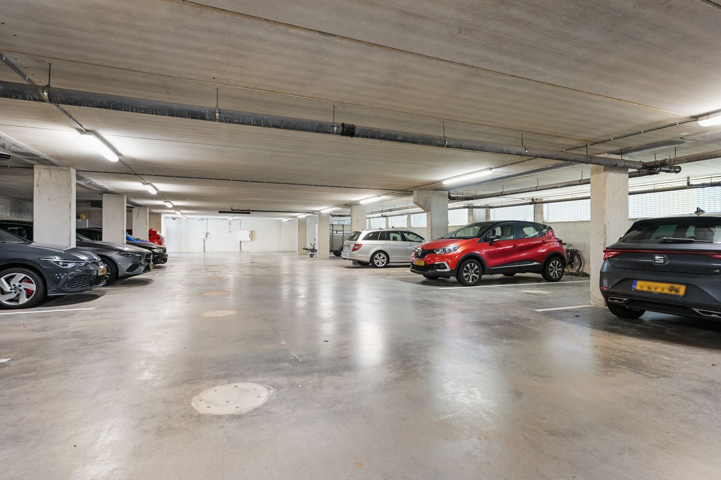 Photo 19 of Werfstraat 18