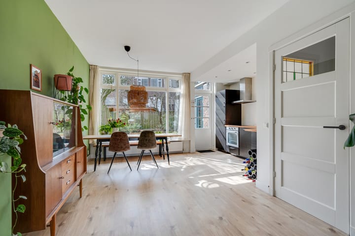 Foto 16 van Burgemeester van Tuyllkade 16