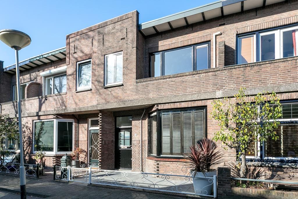 Foto 1 van van Duijvenvoordestraat 47