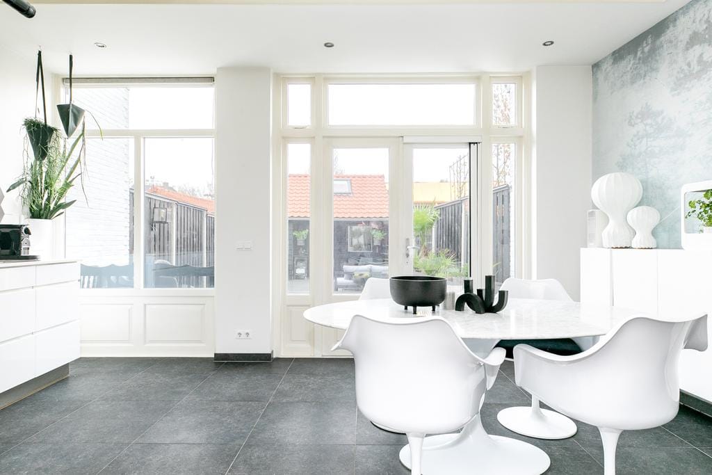 Foto 15 van van Duijvenvoordestraat 47