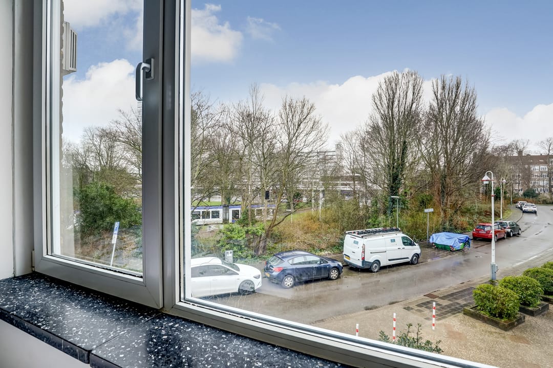 Foto 28 van Elisabeth Brugsmaweg 1-222