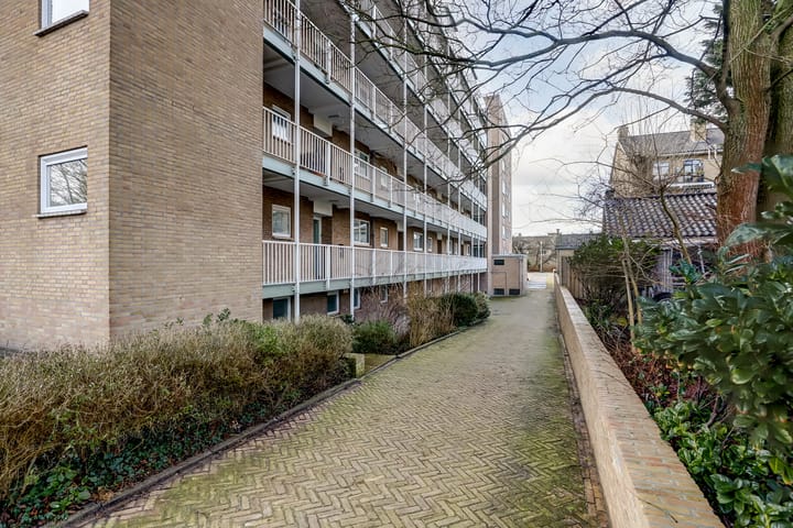 Foto 40 van Elisabeth Brugsmaweg 1-222