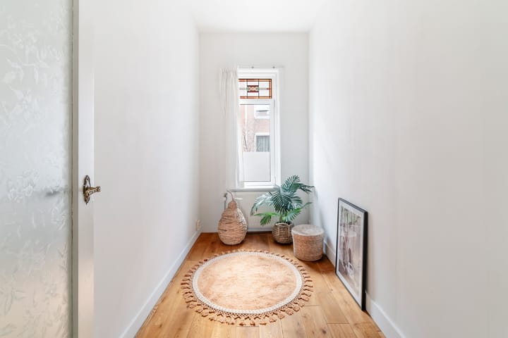 Foto 15 van Van Limburg Stirumstraat 3-A