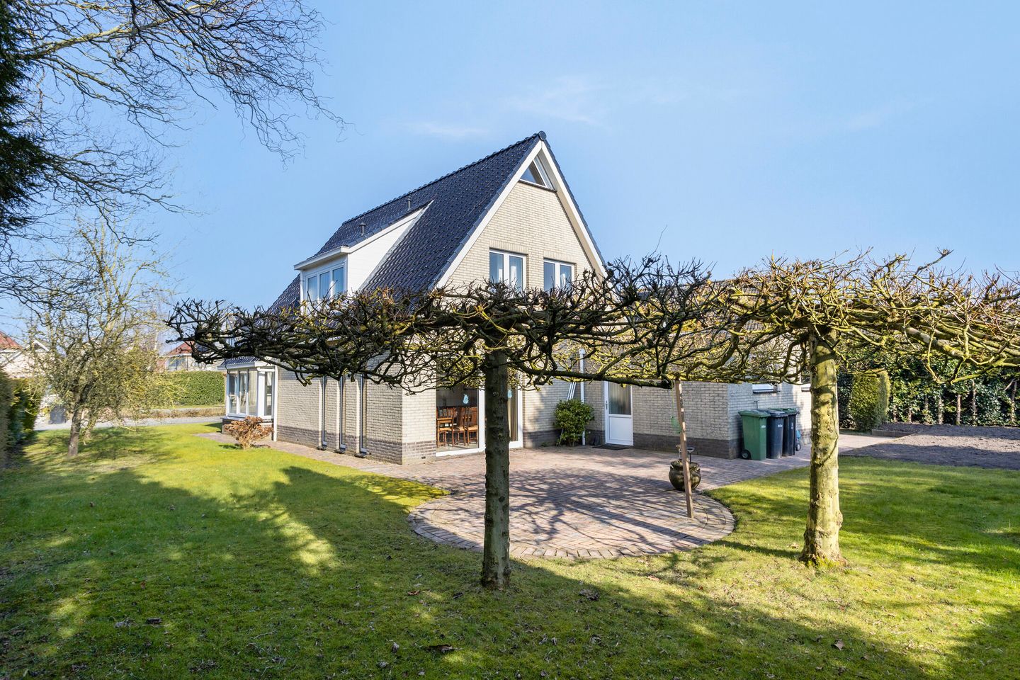 Photo 40 of Acacialaan 10