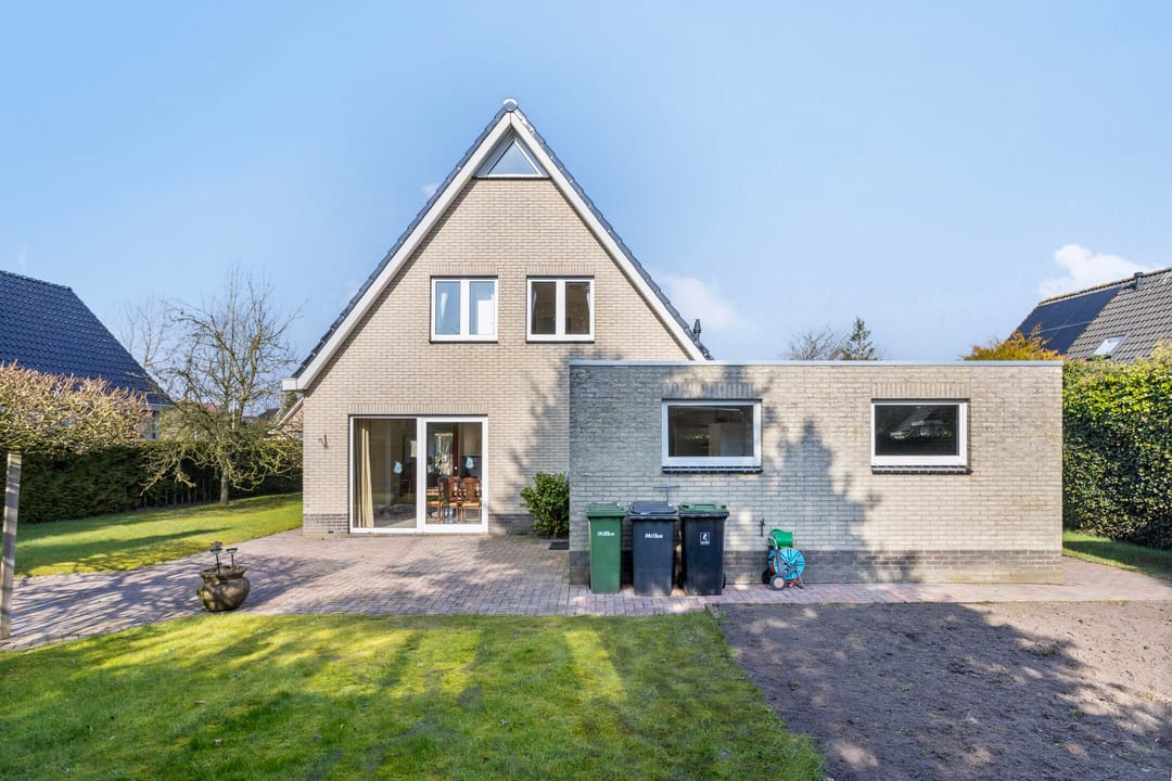 Photo 41 of Acacialaan 10