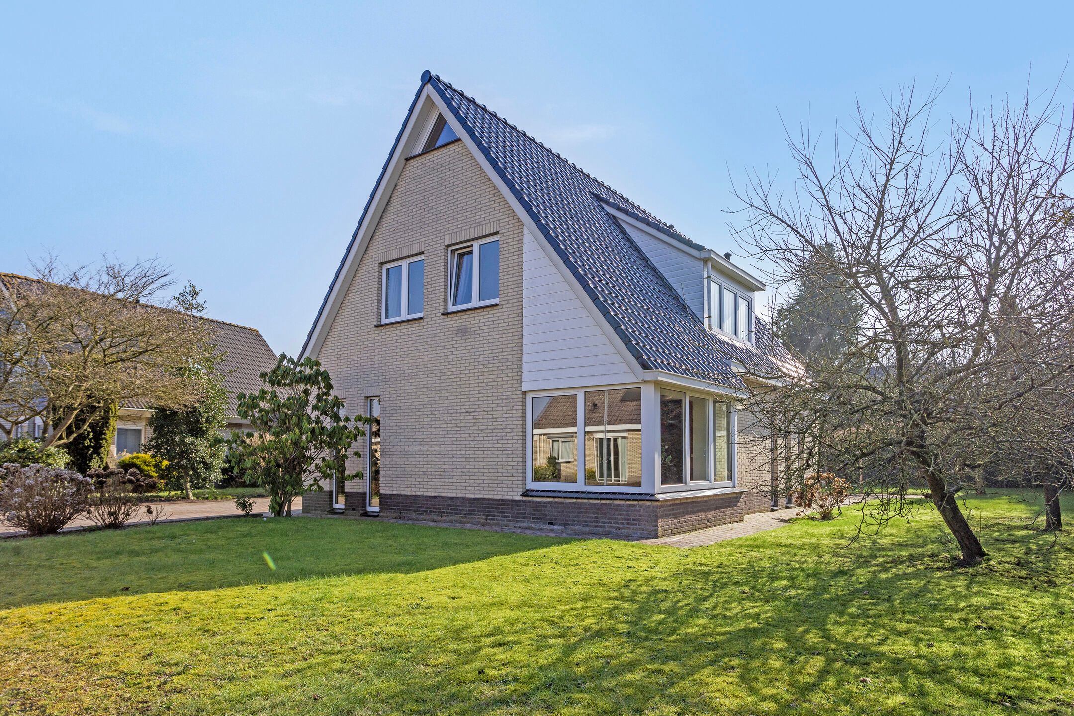 Photo 48 of Acacialaan 10