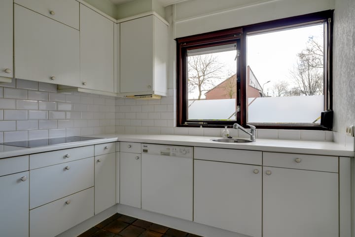 Foto 10 van Brugakker 5601