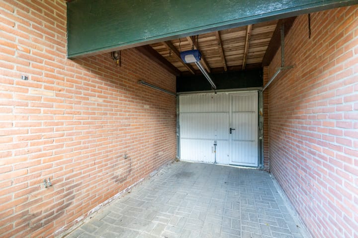 Foto 15 van Brugakker 5601