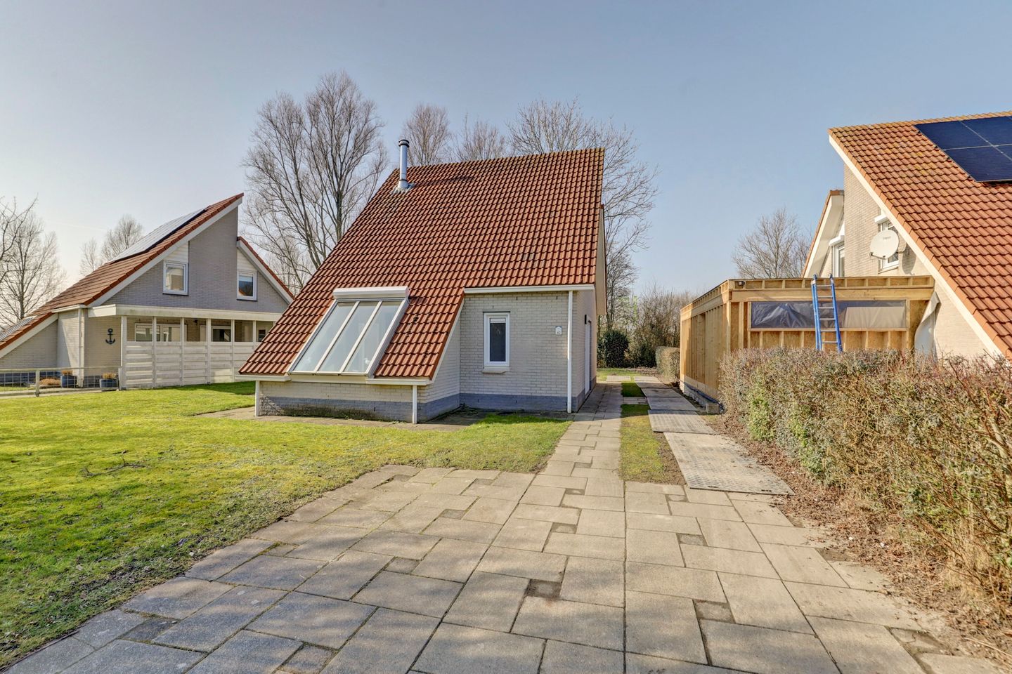 Photo 1 of Strand 42