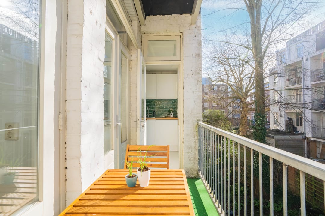 Photo 11 of Zeeburgerdijk 76-1