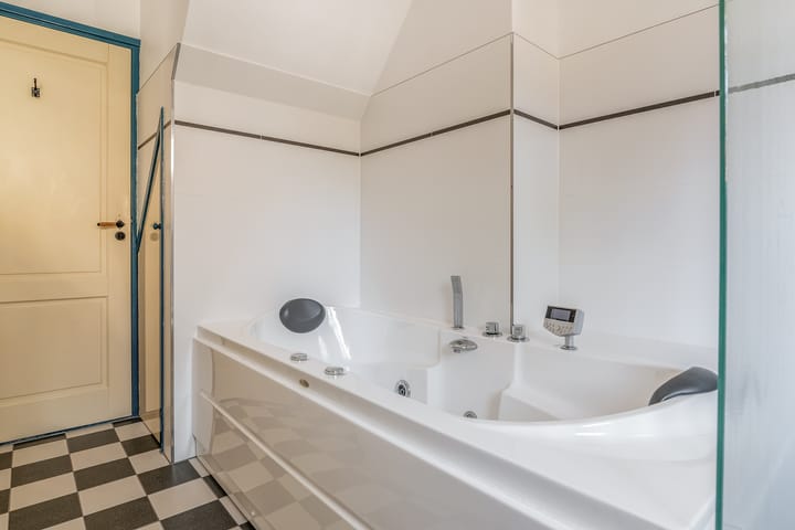 Photo 56 of Jelle van Damweg 77