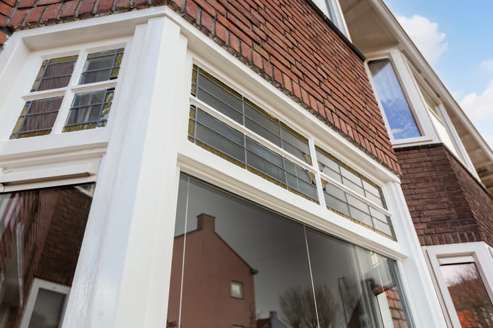 Photo 2 of Pieter van Aschstraat 24-A