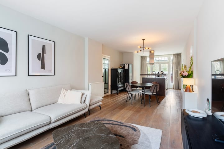 Photo 3 of Pieter van Aschstraat 24-A