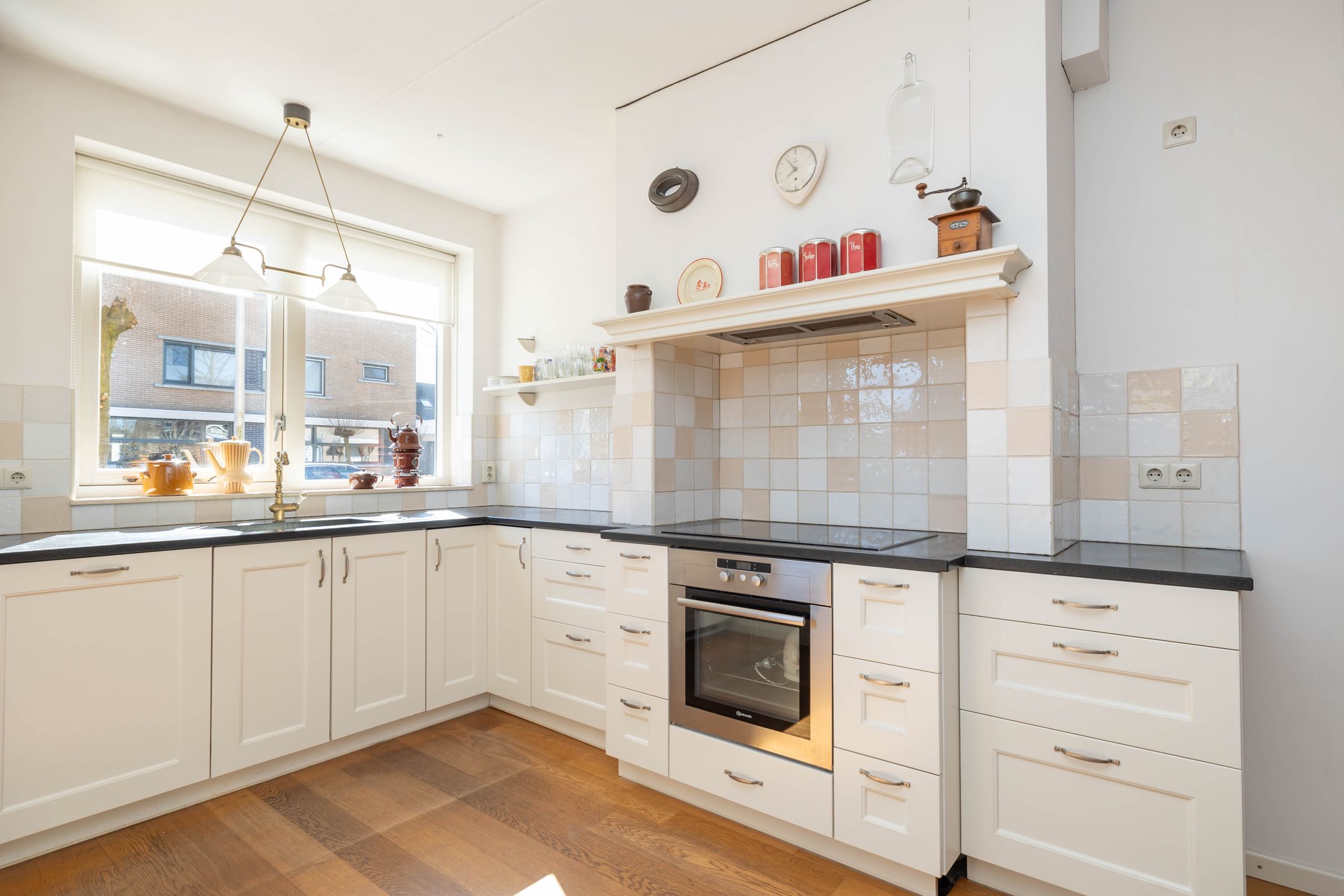 Photo 18 of Meerval 24