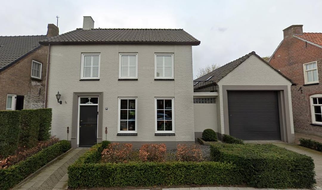 Foto 1 van Monseigneur Berkvensstraat 3-A