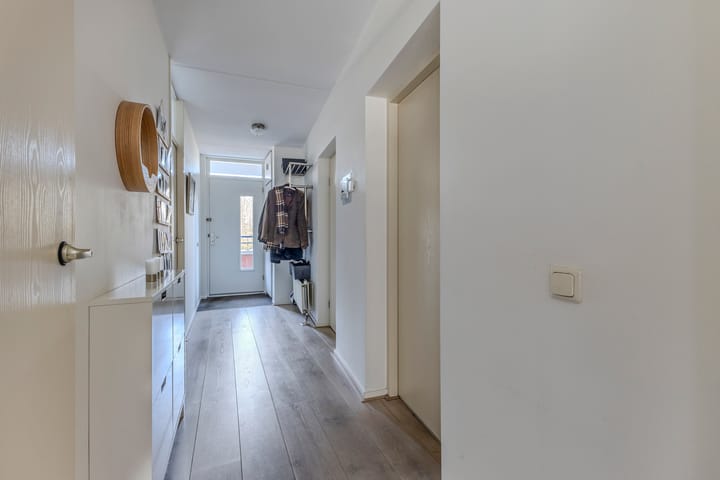 Foto 8 van Roode Leeuw 5