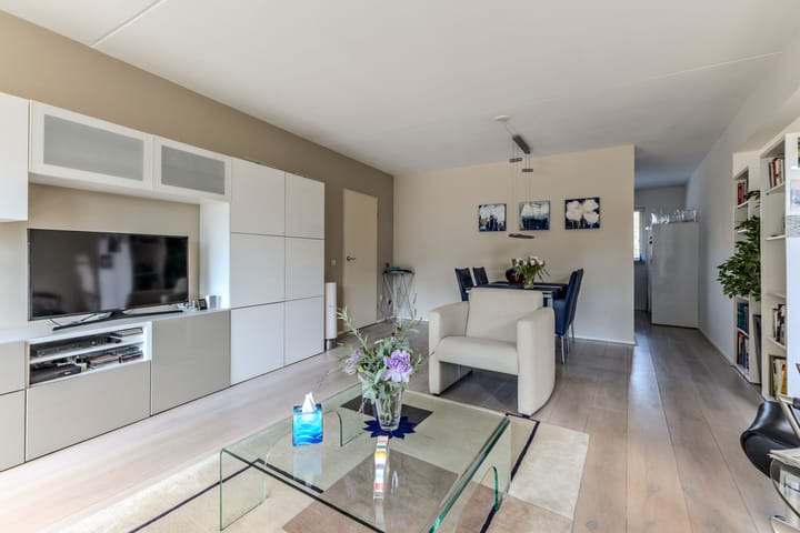 Foto 12 van Roode Leeuw 5