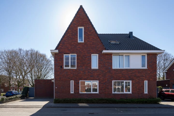 Foto 43 van Pianostraat 32