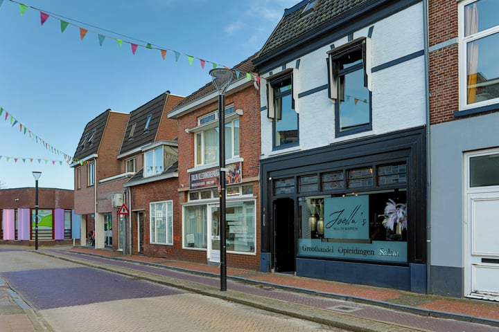 Ootmarsumsestraat 5, Almelo