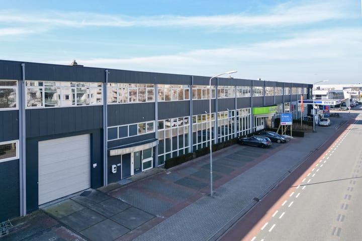 Hogeweyselaan 145, Weesp
