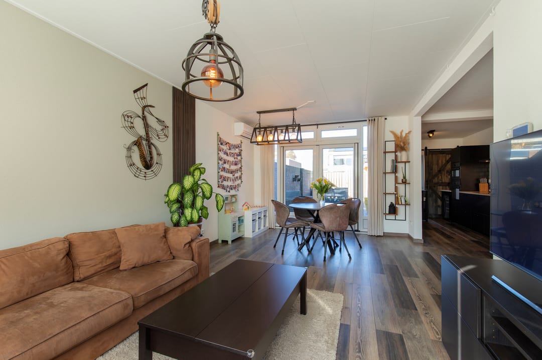 Foto 8 van Irisstraat 24