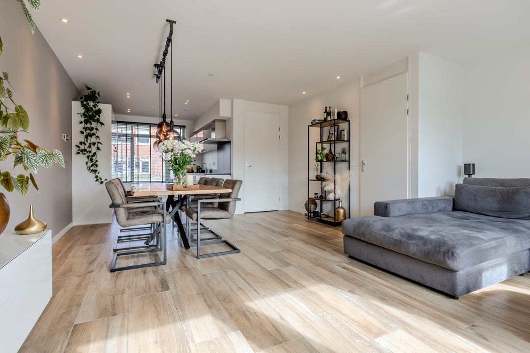 Photo 7 of Oeverzeggeweg 6