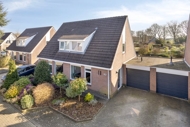 Bekijk foto van Stal 243