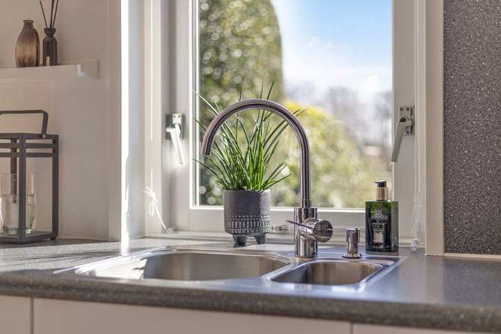 Foto 15 van Stal 243