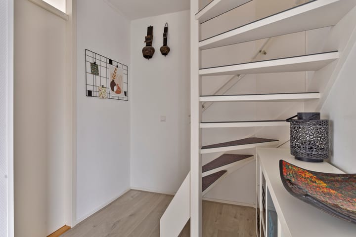 Foto 16 van Stal 243