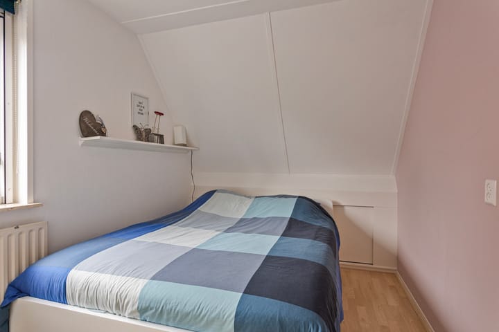 Foto 20 van Stal 243