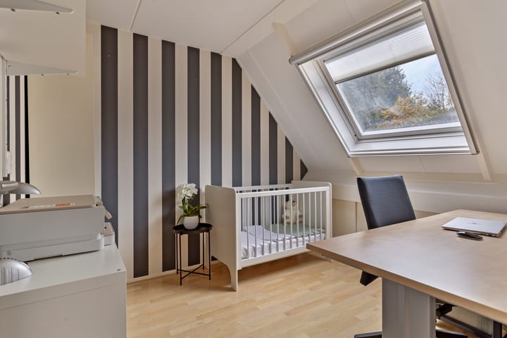 Foto 21 van Stal 243