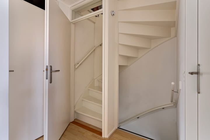 Foto 25 van Stal 243