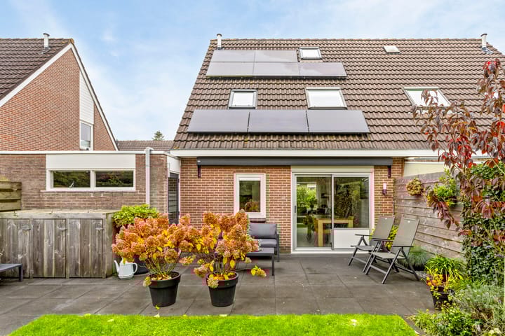 Foto 29 van Stal 243