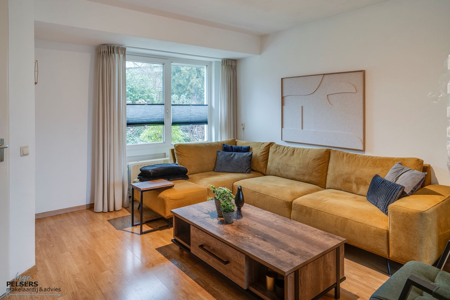 Foto 4 van Rijksweg 27-F