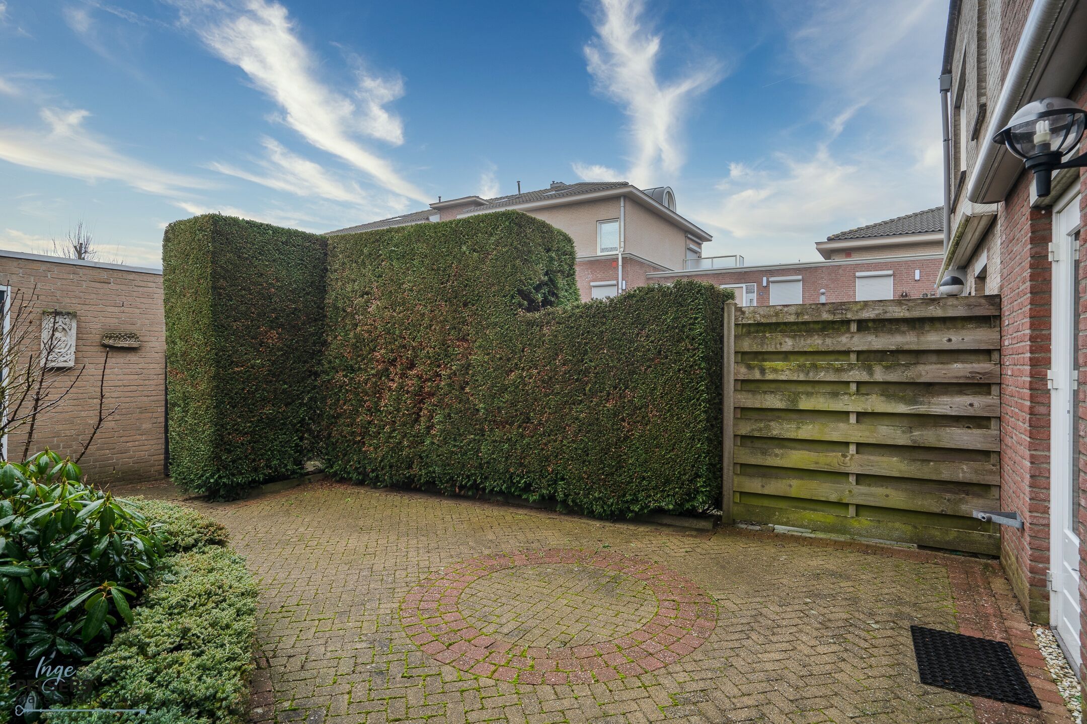 Foto 15 van Rijksweg 27-F