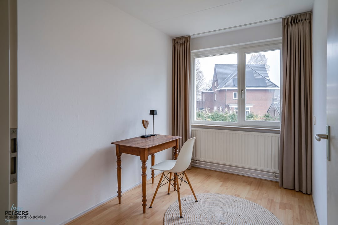 Foto 23 van Rijksweg 27-F