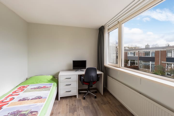 Photo 22 of Wulpstraat 15