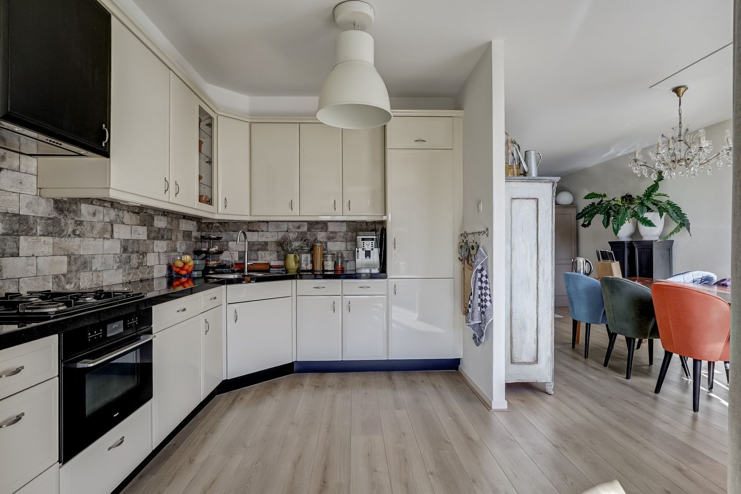 Foto 10 van Dotterbloemlaan 45