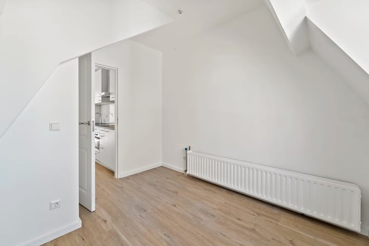 Foto 15 van Nobelstraat 11-A3