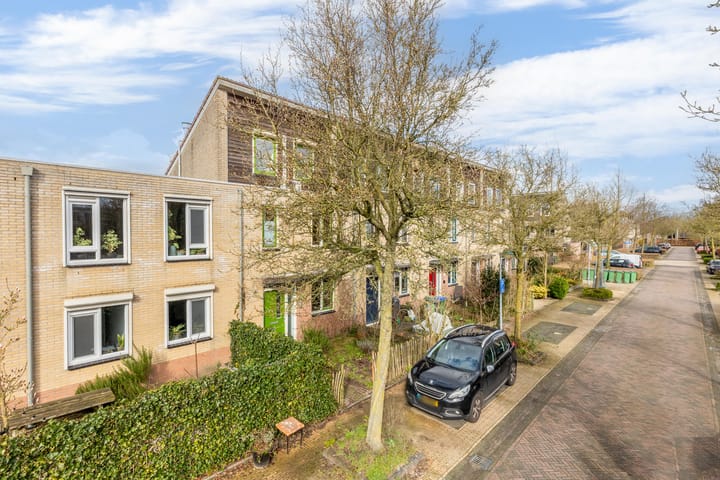 Foto 3 van Leonard Roggeveenstraat 22