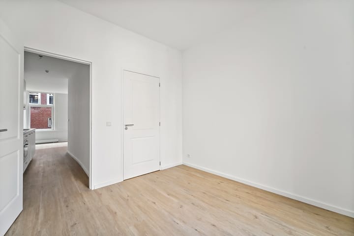 Foto 15 van Nobelstraat 11-C1