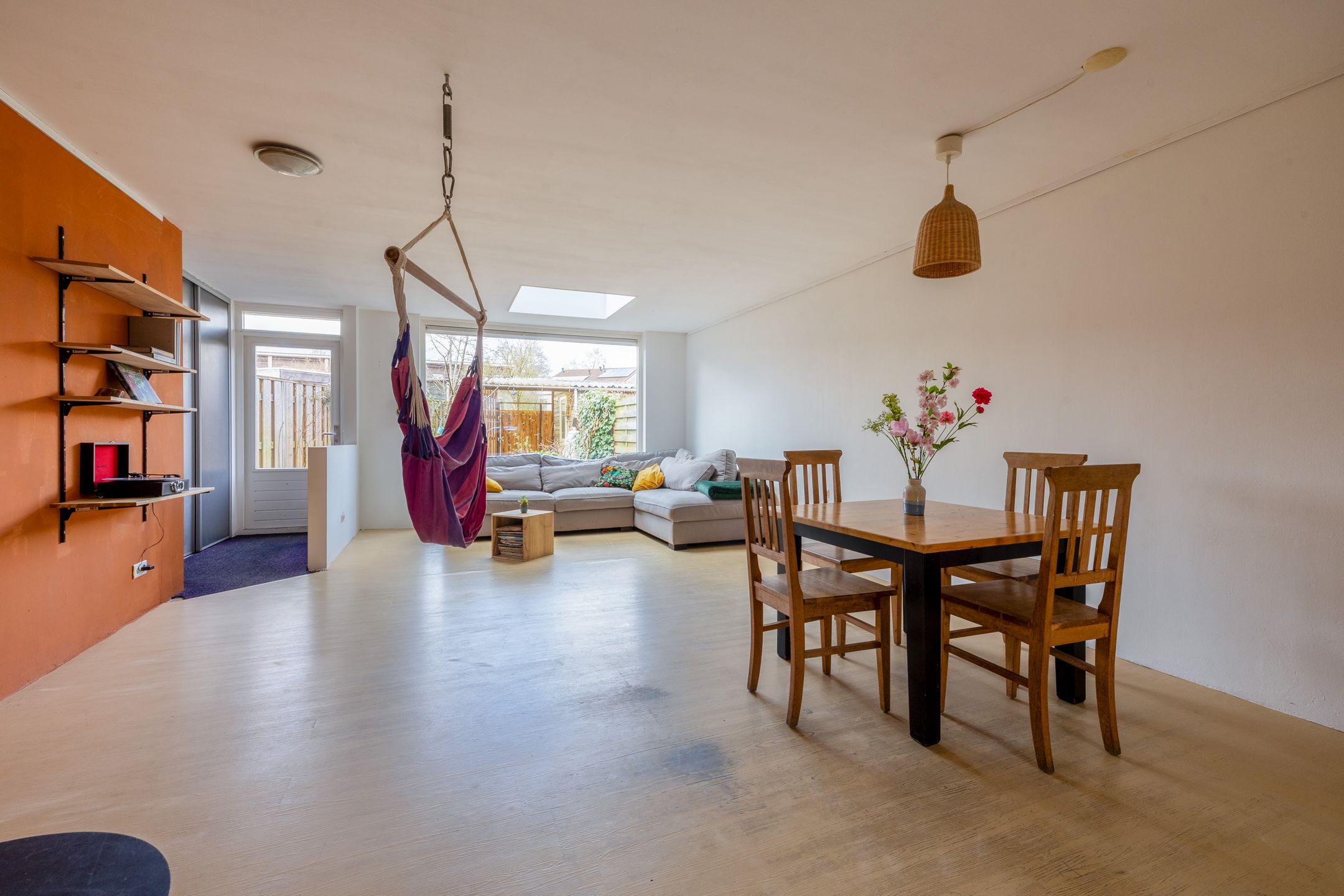 Photo 9 of Leonard Roggeveenstraat 22