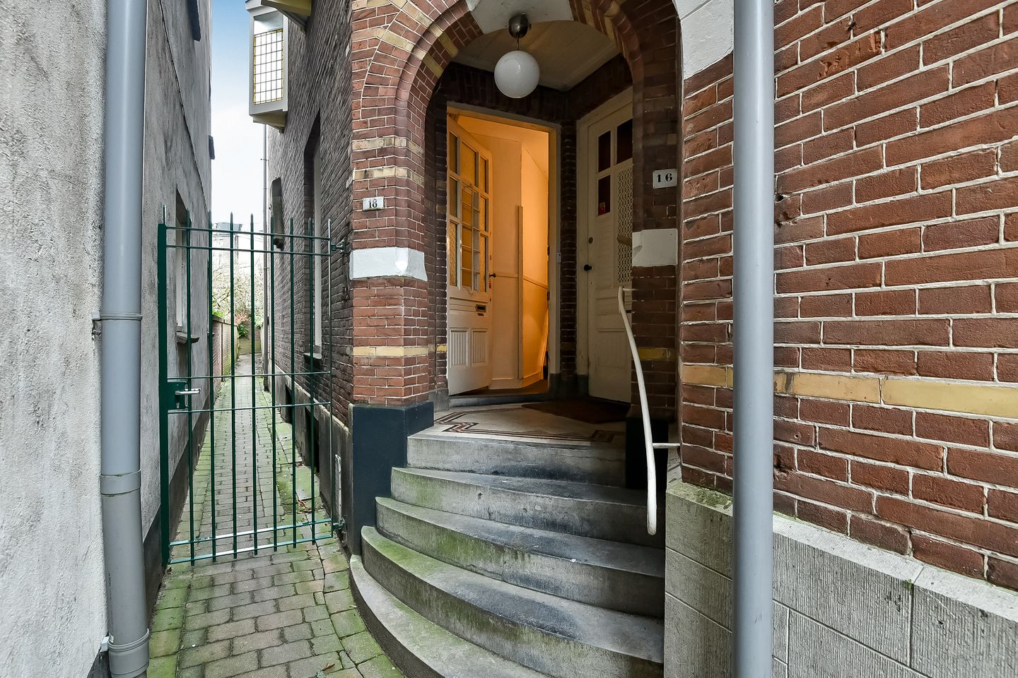 Photo 5 of Pels Rijckenstraat 18