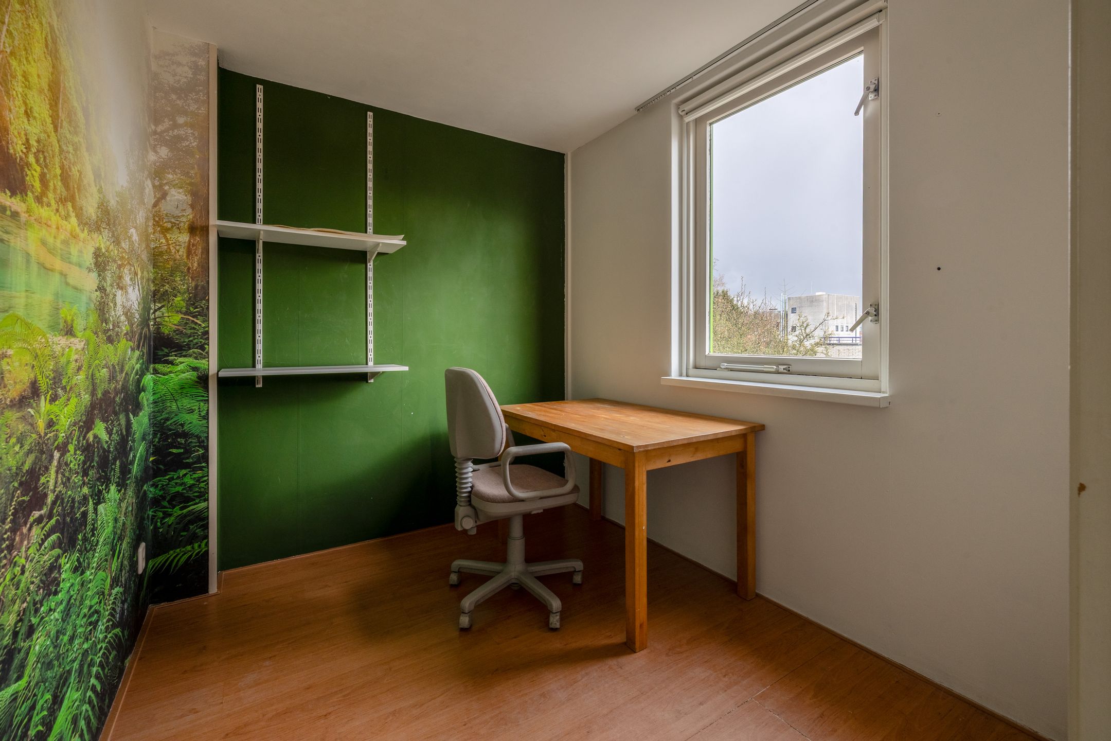 Photo 24 of Leonard Roggeveenstraat 22