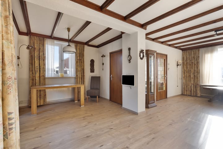 Foto 9 van Emmastraat 30